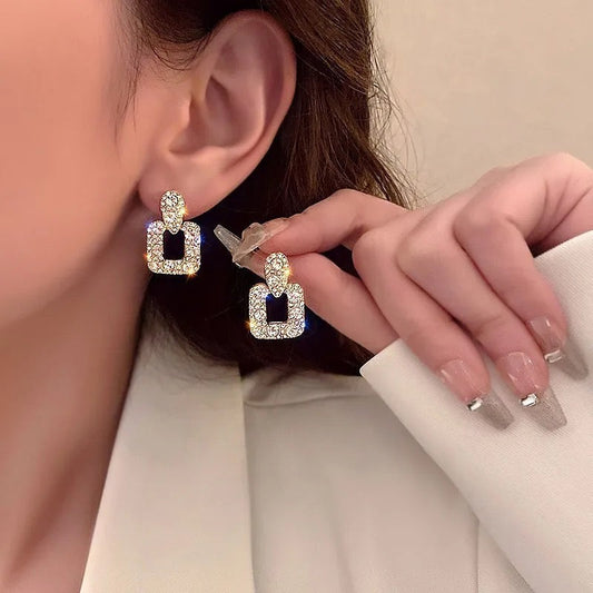 Party Stunner Earrings