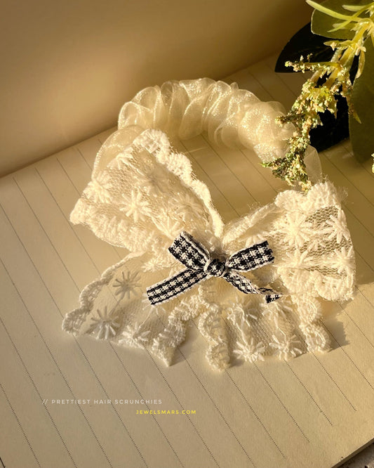 Aesthetic Bow Scrunchie