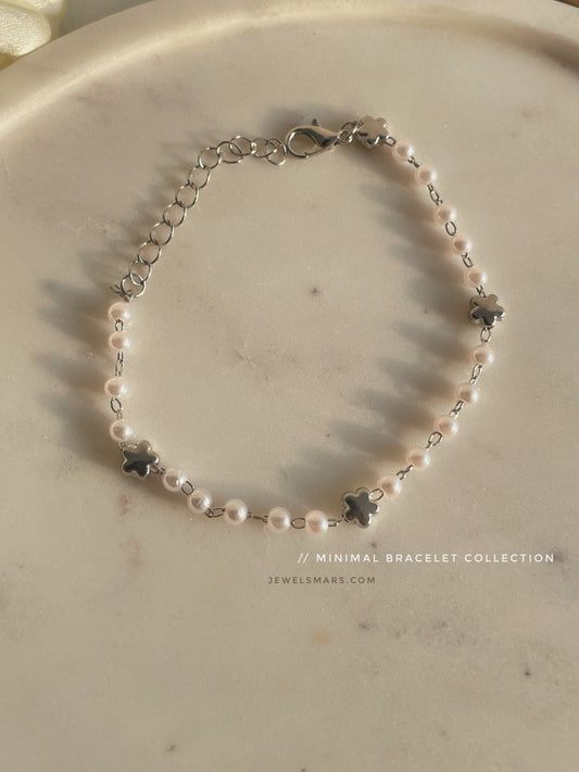 Pearly Floral Bracelet