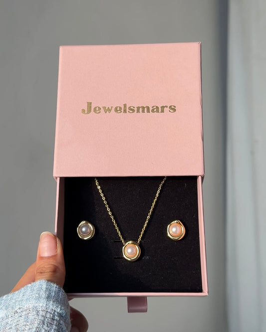 Pearl Necklace with Earrings Gift Hamper