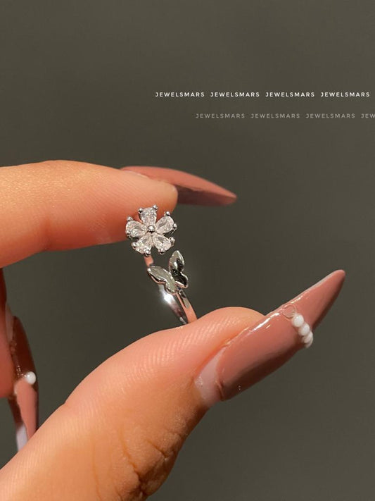 Butterfly Love Minimal Ring