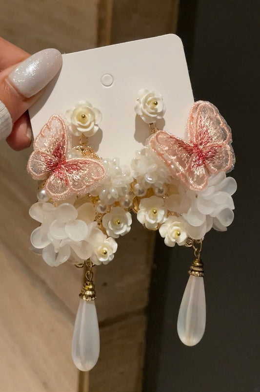 Bella Bloom Dreamy Earrings
