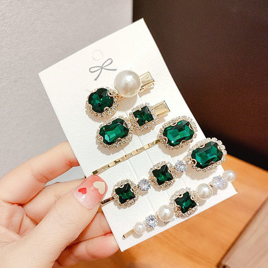 High Fashion Premium Emerald Green Hairpins ( 39rs each only)