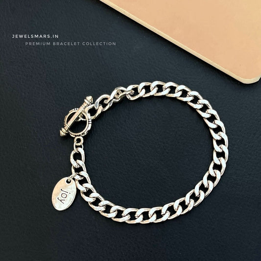 Joy Toggle Clasp Bracelet - silver