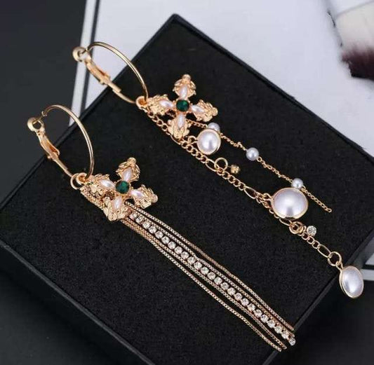KOREAN MISMATCH FLOWER TASSEL DROP EARRINGS - can be worn in multiple ways