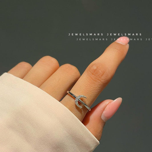 MINIMAL MOON RING - adjustable