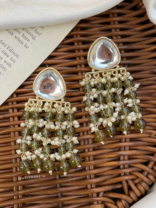 Mahi Kundan Earrings- olive green