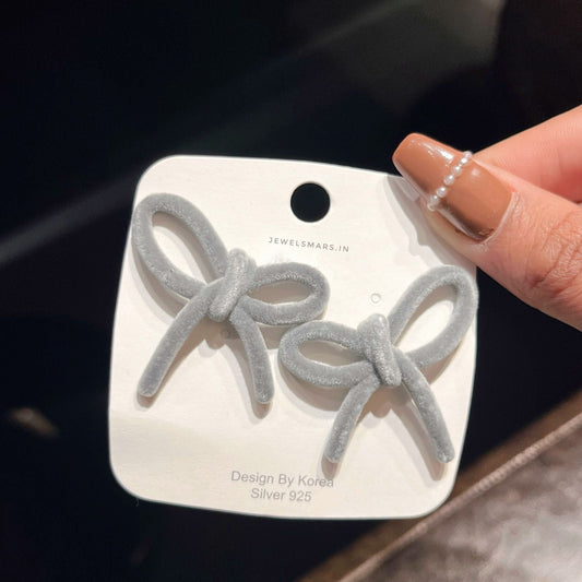 The Velvet Bow Earrings- grey
