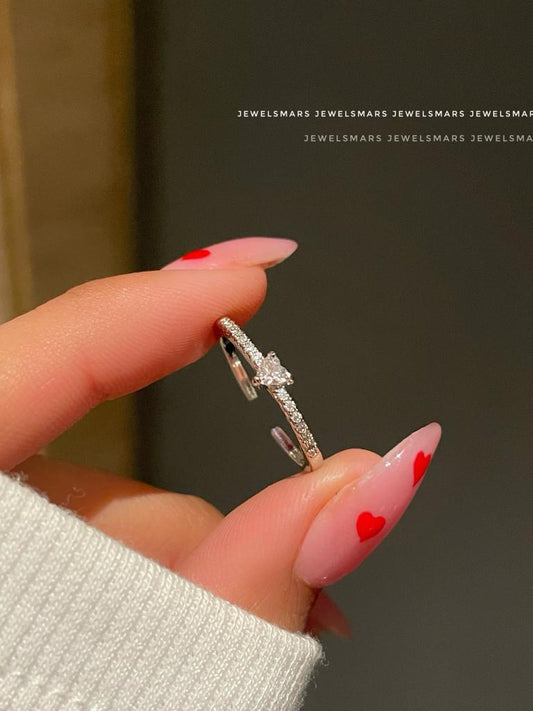 Mini Heart Ring