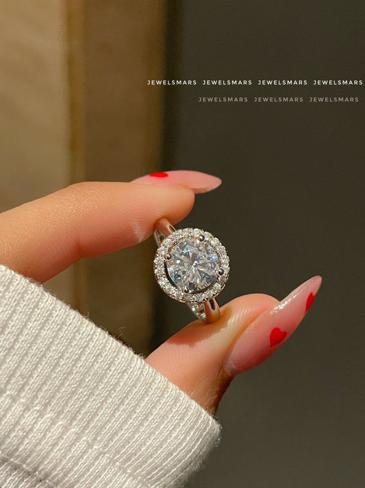 Round Solitaire Ring