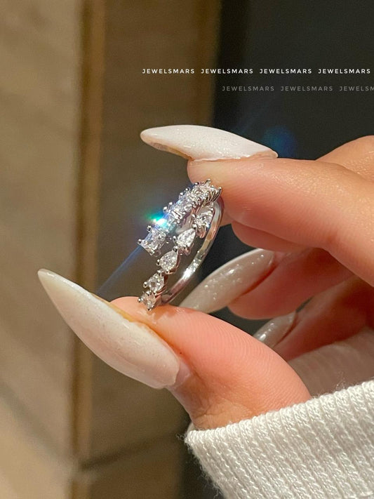 Cathy Rhinestones Ring