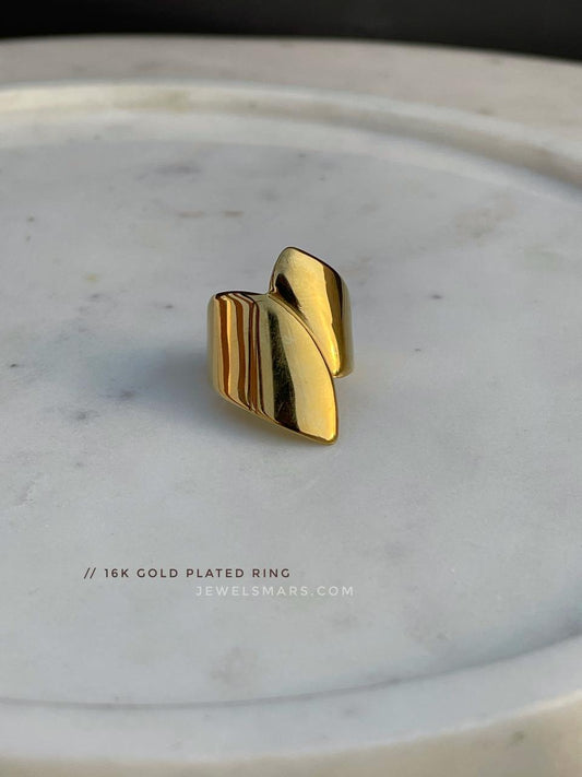 Conquer Ring ( gold plated)