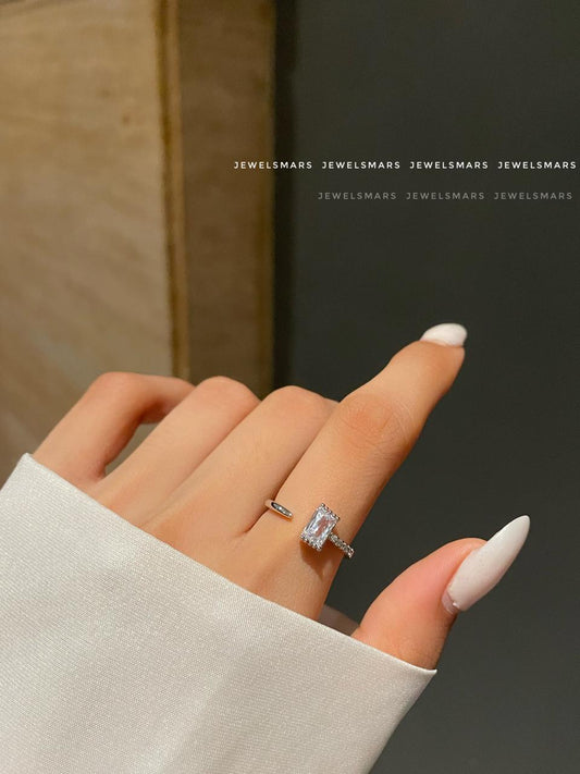 Blessed Minimal Ring