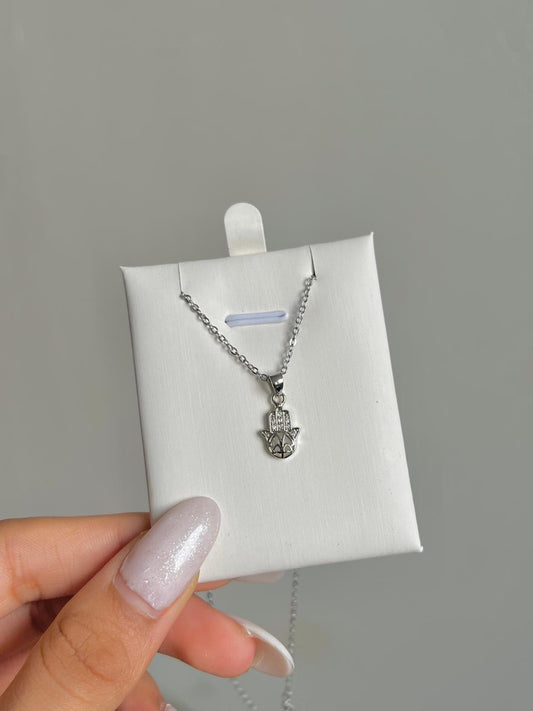 Minimal Hamsa Necklace