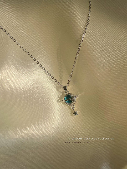 Dreamy Saturn Necklace