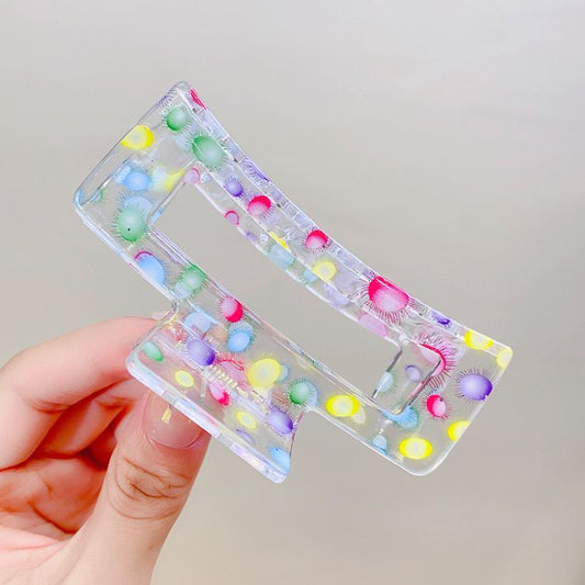 Korean Bubble clutcher