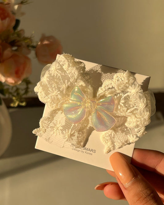 Dreamy Bow Scrunchie
