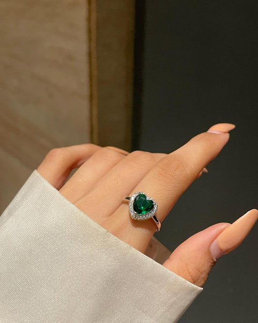 Lovely Heart Ring- green