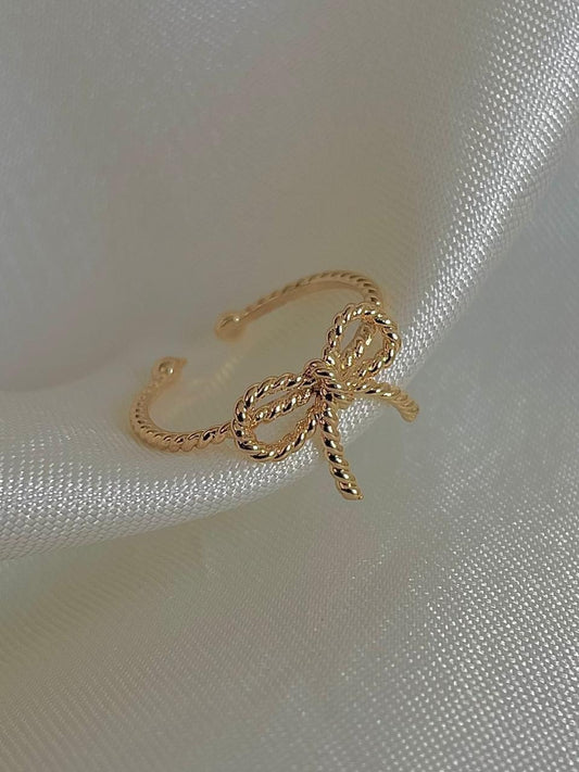 Handmade Delicate Bow Ring