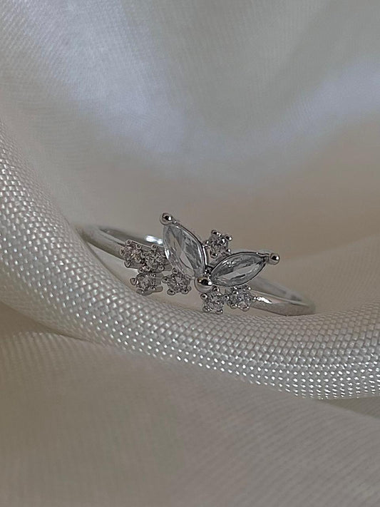 Lil Butterfly Dreamy Ring- silver