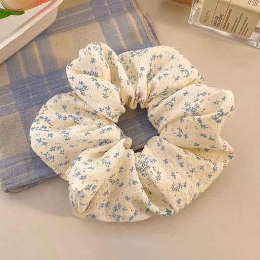 Blueberry Daisy Printed Scrunchie