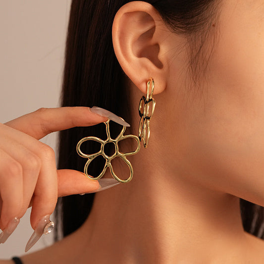 Statement Daisy Earrings