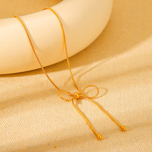 Bow Necklace