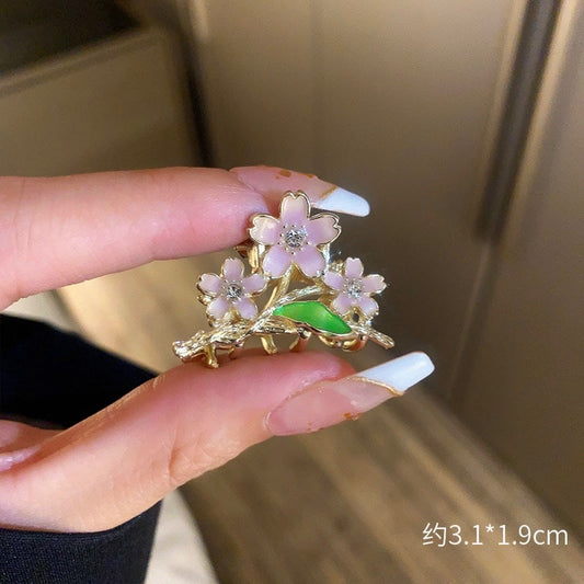 Glossed-up Daisies Hair Claw