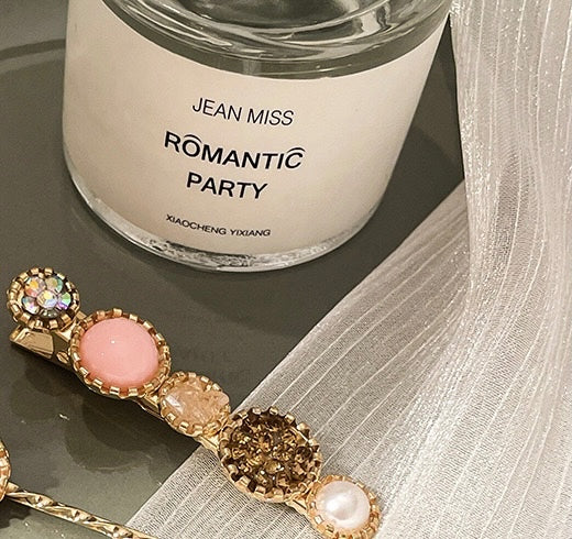Glamorous Chaos Hair Clip