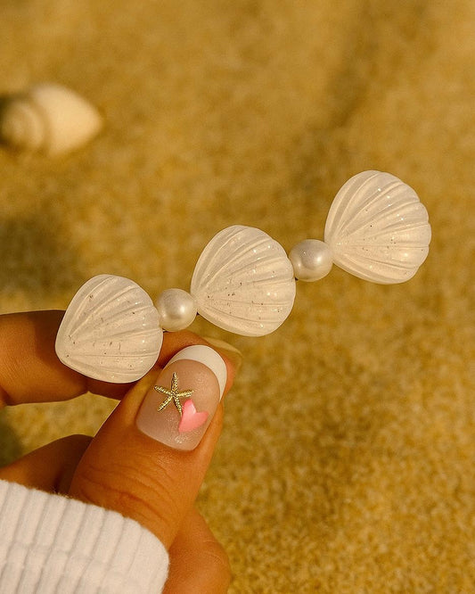 Serene Coastal Pearl Hairclip