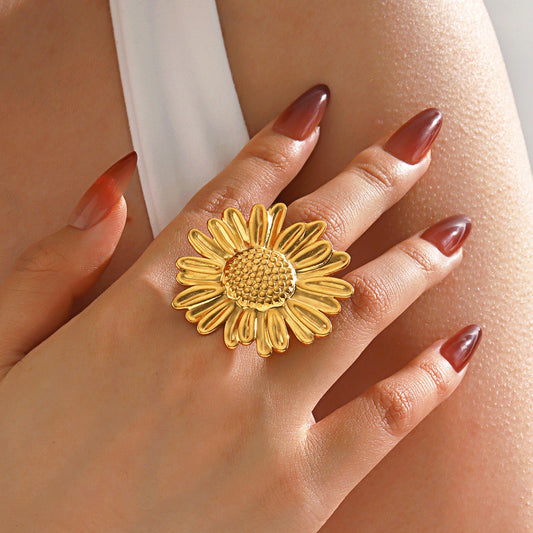 Golden Florentine Ring