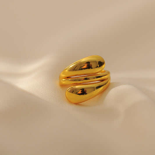 Always Iconic! Gold Ring