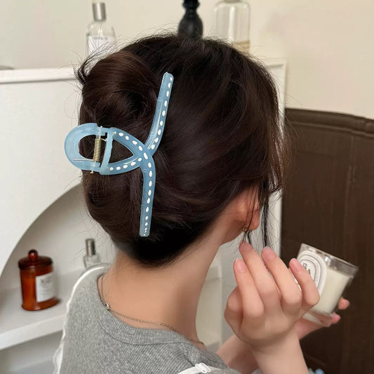 Sucha Blue-tiful Claw Clip