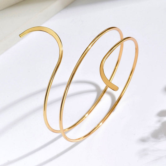 Gilded Curves Arm Cuff