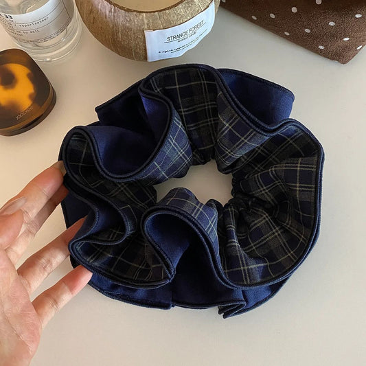 Navy-Darling Checkered Scrunchie