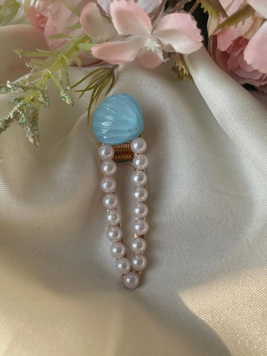 Sandy Sweetheart Hair Clip