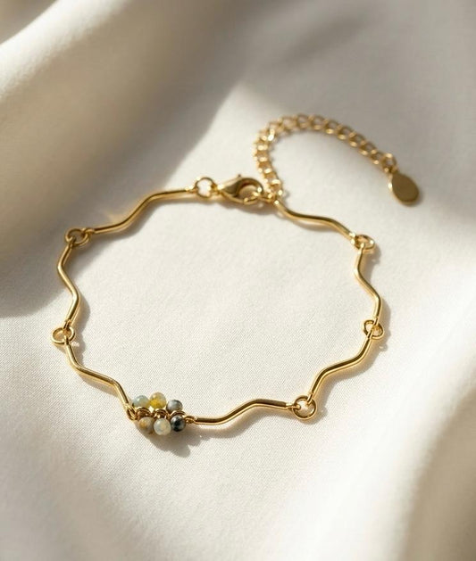 Dainty Relic Bracelet