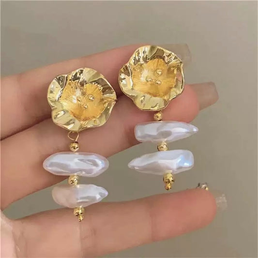 Baroque Pearly Floret Earrings