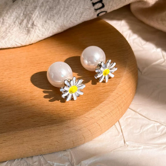 Pearly Girly Flower Earrings