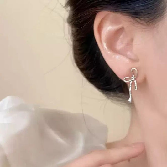 Dainty Knot Bow Earrings