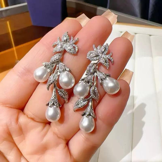Fairy Haze Pearl Earrings