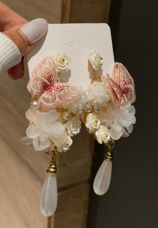 Bella Bloom Dreamy Earrings