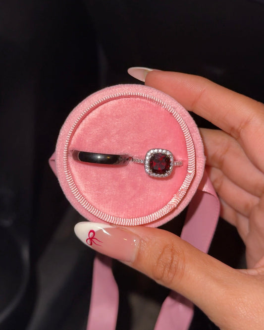 Always Fighting (kaleshi) couple Ring with Ring box