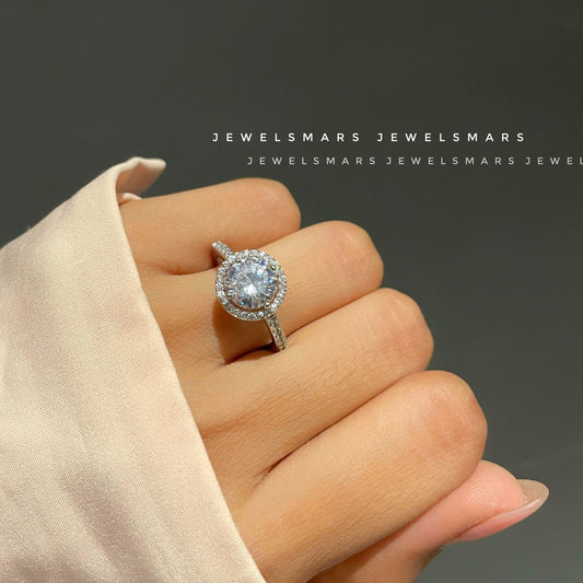 Amora Ring