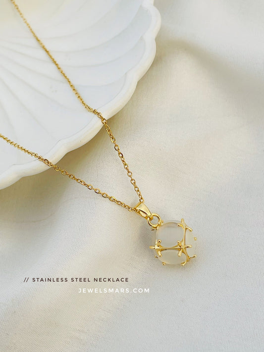 Crystal ball Necklace