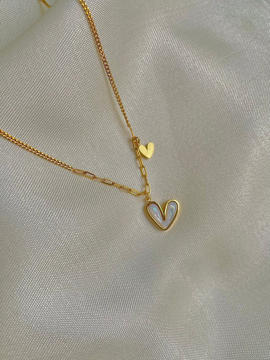 Admire Heart Necklace [18k gold plated]