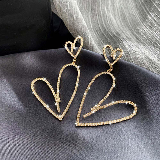 DAZZLING HEARTS KOREAN EARRINGS
