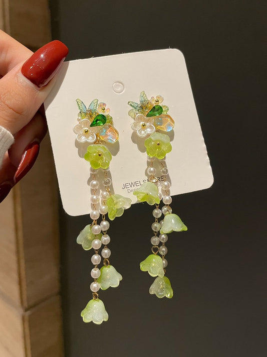 Dreamy Garden Love Earrings- green