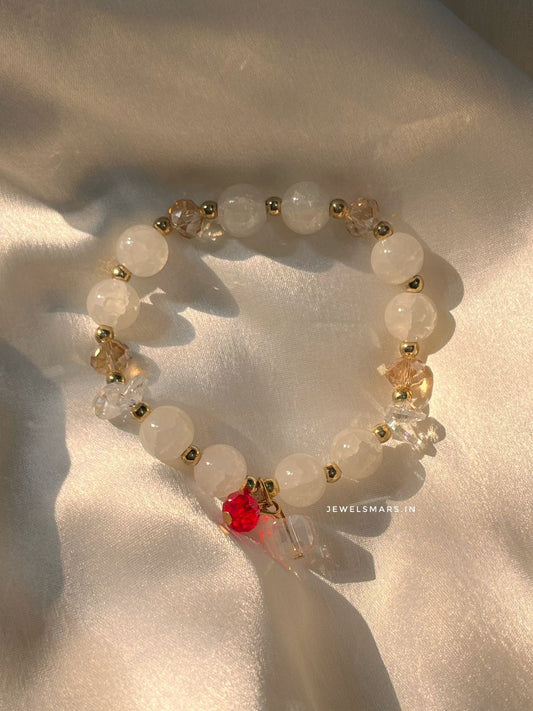 Dreamy White Beads Bracelet