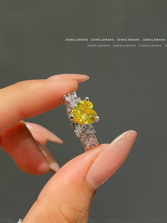 Frozen Heart Ring- yellow